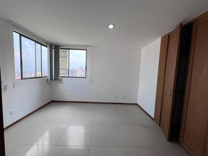 Apartamento de 3 alcobas en venta en Aves Maria, Sabaneta, 127 m² · foto 4 de 23