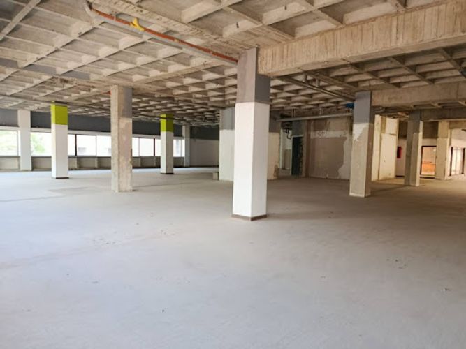 Oficina en arriendo en Las Vegas, Itagüí, 867 m² · foto 3 de 17