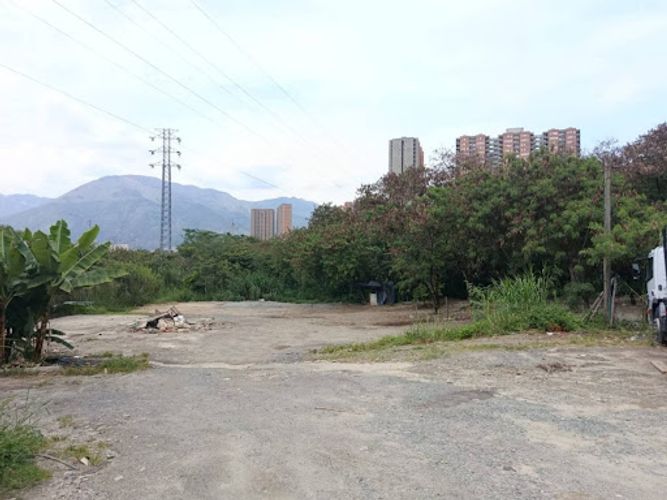 Lote en arriendo en Madera, Bello, 1500 m² · foto 5 de 9