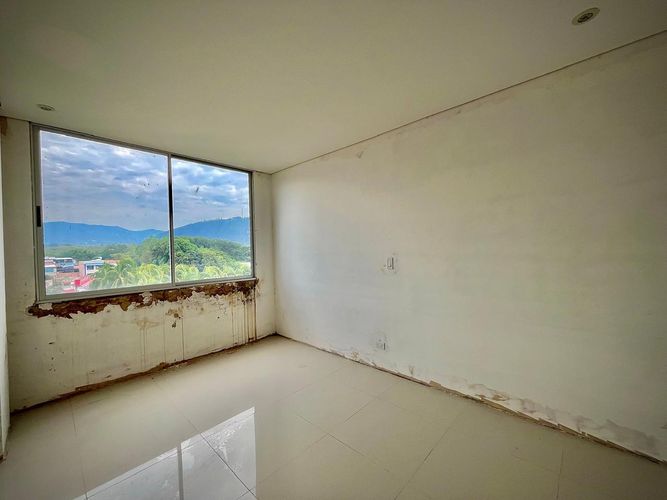 Apartamento de 2 alcobas en venta en Julio Campos Gonzalez, Girardot, 77 m² · foto 6 de 18
