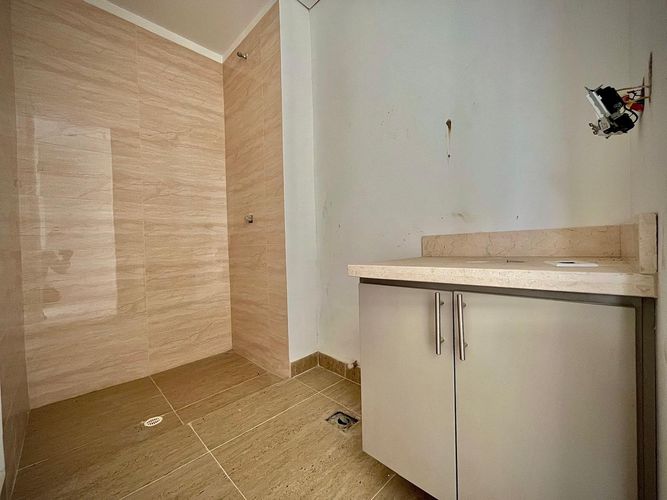 Apartamento de 2 alcobas en venta en Julio Campos Gonzalez, Girardot, 77 m² · foto 10 de 18