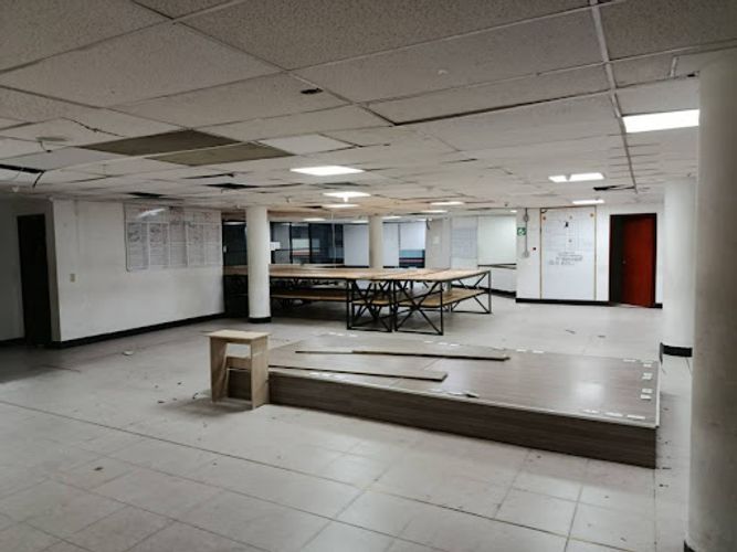 Local en arriendo en Shellmar, Medellín, 1212 m² · foto 8 de 24
