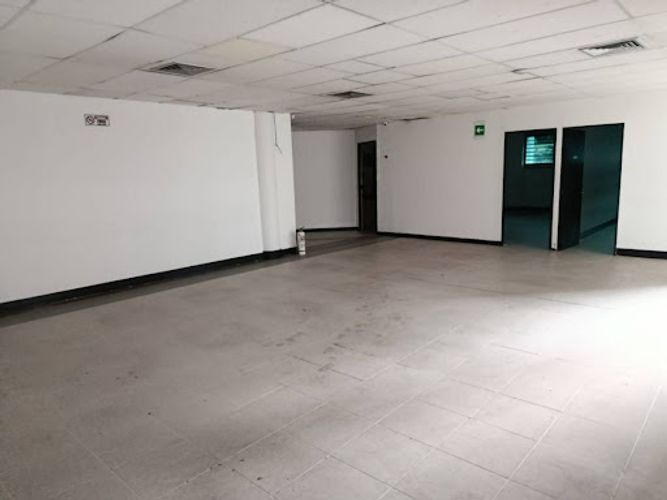 Local en arriendo en Shellmar, Medellín, 1212 m² · foto 10 de 24