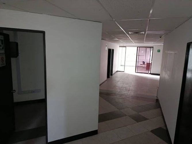 Local en arriendo en Shellmar, Medellín, 1212 m² · foto 18 de 24