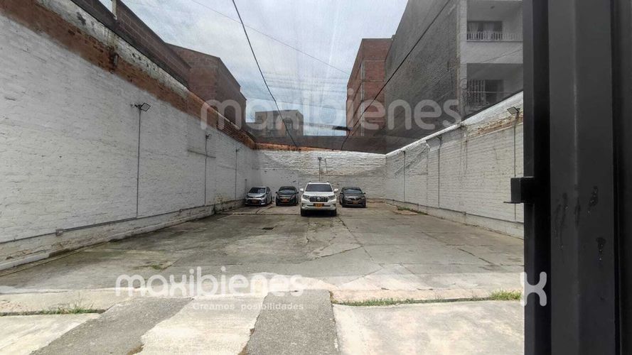 Lote en arriendo en San Joaquin, Medellín, 300 m² · foto 3 de 6