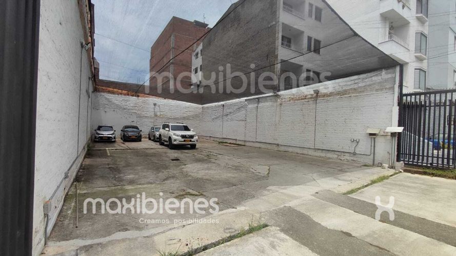 Lote en arriendo en San Joaquin, Medellín, 300 m² · foto 4 de 6