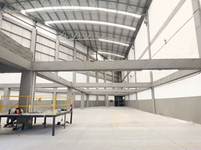 Bodega en arriendo en La Inmaculada, La Estrella, 2533 m² · foto 4 de 24