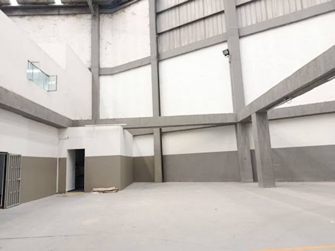 Bodega en arriendo en La Inmaculada, La Estrella, 2533 m² · foto 6 de 24