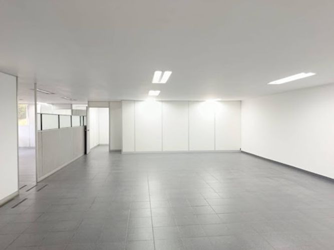 Bodega en arriendo en La Inmaculada, La Estrella, 2533 m² · foto 18 de 24