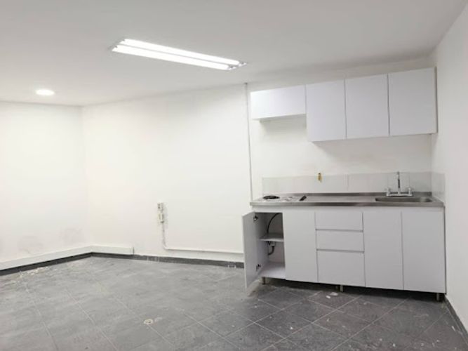 Bodega en arriendo en La Inmaculada, La Estrella, 2533 m² · foto 24 de 24
