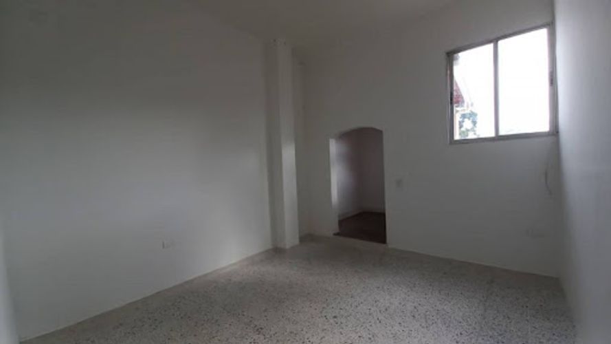 Local en arriendo en El Centro, El Carmen de Viboral, 154 m² · foto 10 de 14