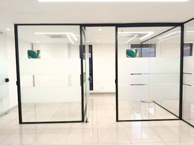 Oficina en arriendo en El Rodeo, Medellín, 150 m² · foto 4 de 19