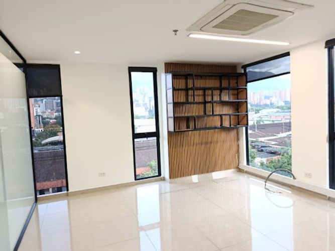 Oficina en arriendo en El Rodeo, Medellín, 150 m² · foto 7 de 19