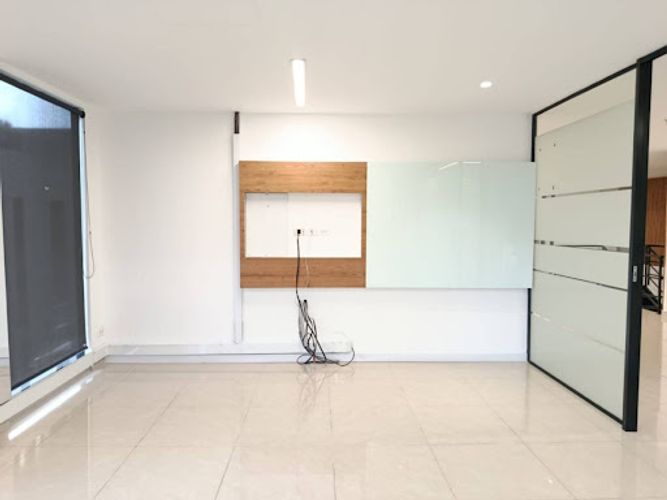Oficina en arriendo en El Rodeo, Medellín, 150 m² · foto 15 de 19
