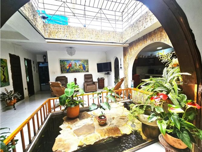 Casa de 4 alcobas en venta en Prados Del Norte, Cali, 242 m² · foto 11 de 24