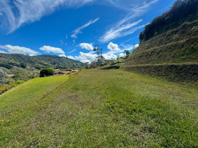 Lote en venta en Santa Elena, El Retiro, 1376 m² · foto 6 de 14