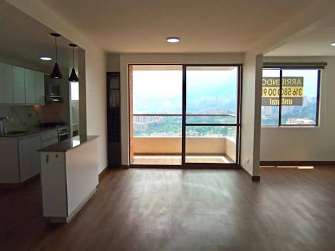 Apartamento de 2 alcobas en venta en Loma Del Barro, Sabaneta, 69 m² · foto 4 de 17