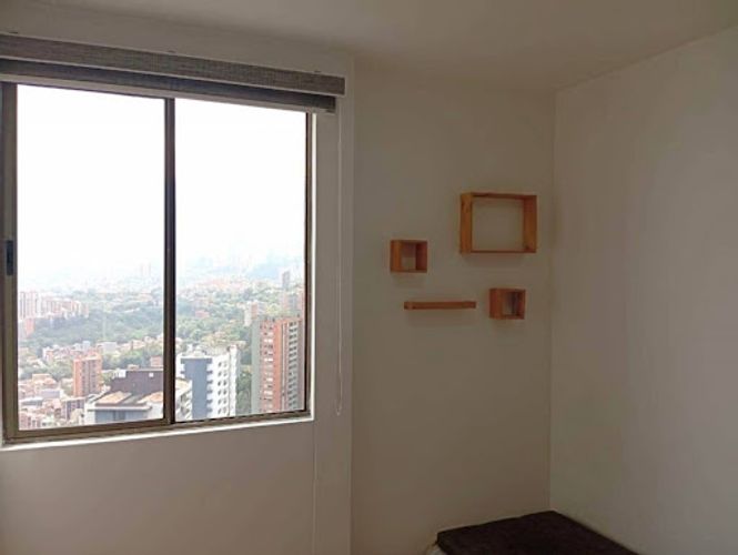 Apartamento de 2 alcobas en venta en Loma Del Barro, Sabaneta, 69 m² · foto 9 de 17