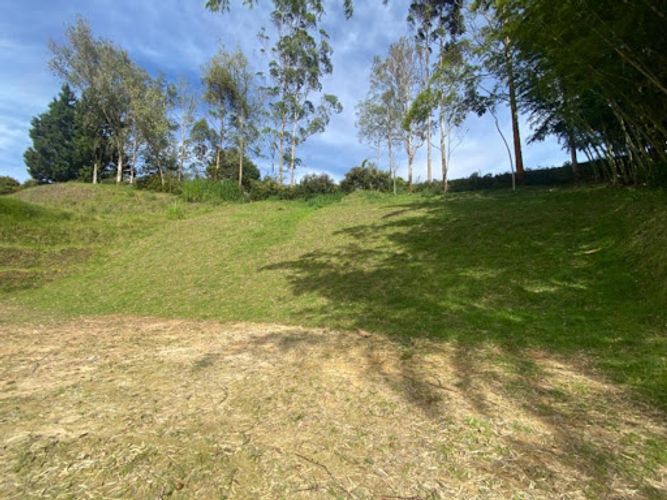 Lote en venta en La Mosquita, Rionegro, 2404 m² · foto 4 de 12