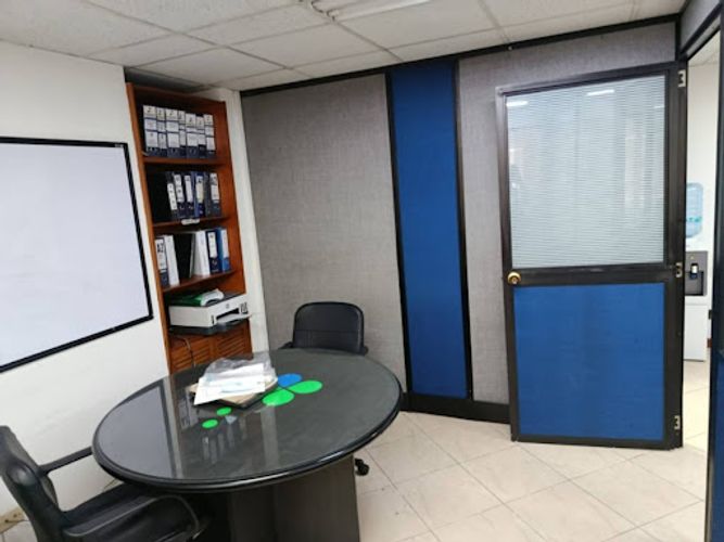 Oficina en arriendo en Manila, Medellín, 58 m² · foto 6 de 11