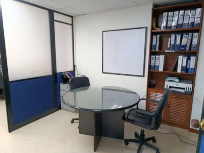 Oficina en arriendo en Manila, Medellín, 58 m² · foto 8 de 11