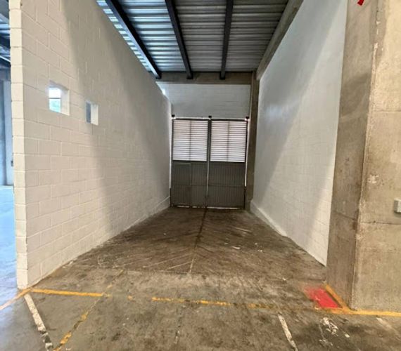 Bodega en arriendo en Copacabana, 1890 m² · foto 11 de 17