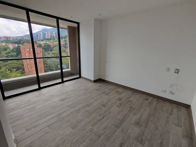 Apartamento de 2 alcobas en arriendo en El Campestre, Envigado, 77 m² · foto 8 de 15