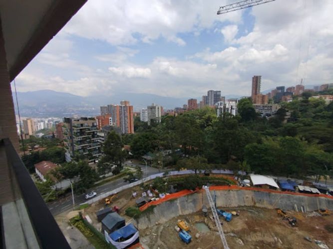 Apartamento de 2 alcobas en arriendo en El Campestre, Envigado, 77 m² · foto 14 de 15