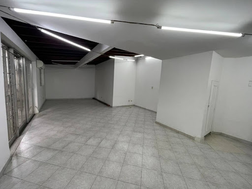 Casa en arriendo en Patio Bonito, Medellín · foto 3 de 23