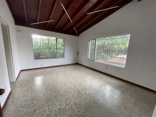 Casa en arriendo en Patio Bonito, Medellín · foto 8 de 23