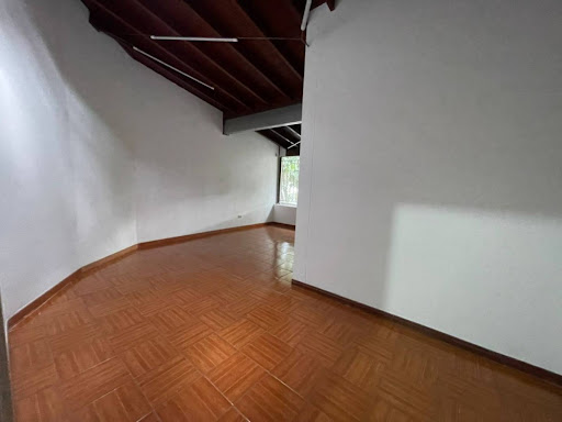 Casa en arriendo en Patio Bonito, Medellín · foto 9 de 23