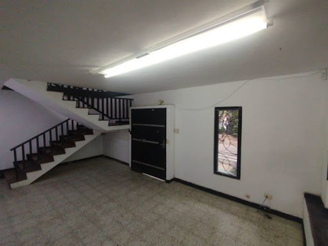 Local en arriendo en Simesa, Medellín, 400 m² · foto 11 de 13