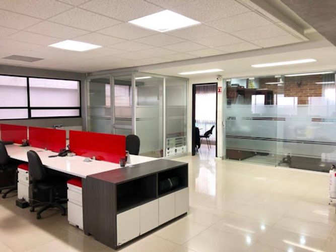 Bodega en venta en Samaria, Chía, 3480 m² · foto 10 de 16