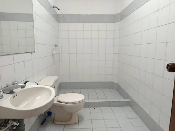 Local en arriendo en Estacion Villa, Medellín, 300 m² · foto 15 de 19