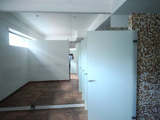 Local en arriendo en Estadio, Medellín, 750 m² · foto 13 de 18