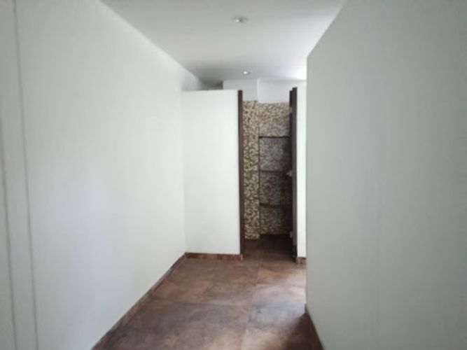 Local en arriendo en Estadio, Medellín, 750 m² · foto 17 de 18