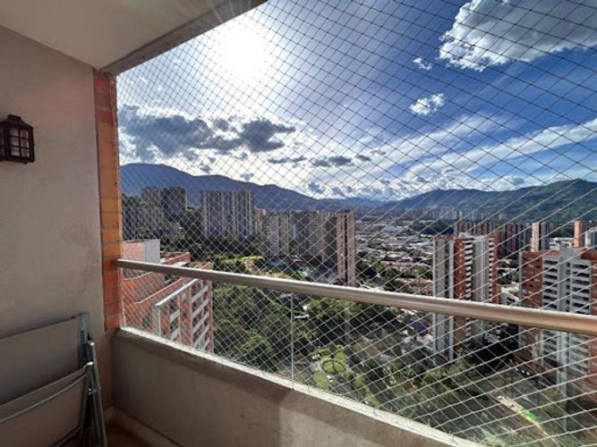 Apartamento en venta en Cañaveralejo, La Estrella · foto 2 de 24
