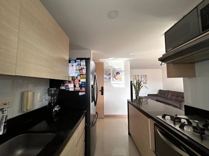 Apartamento en venta en Cañaveralejo, La Estrella · foto 4 de 24