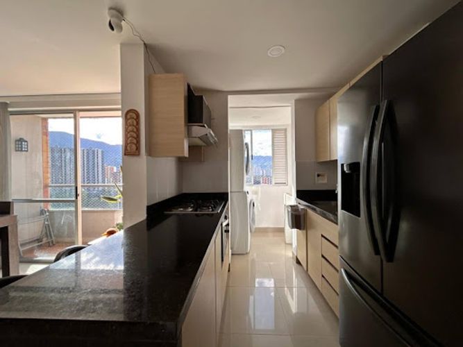 Apartamento en venta en Cañaveralejo, La Estrella · foto 5 de 24