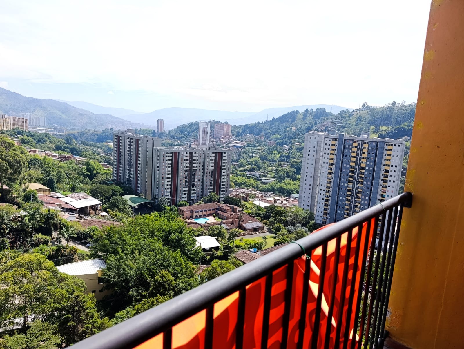 Apartamento en venta en La Tablaza, La Estrella · foto 5 de 24