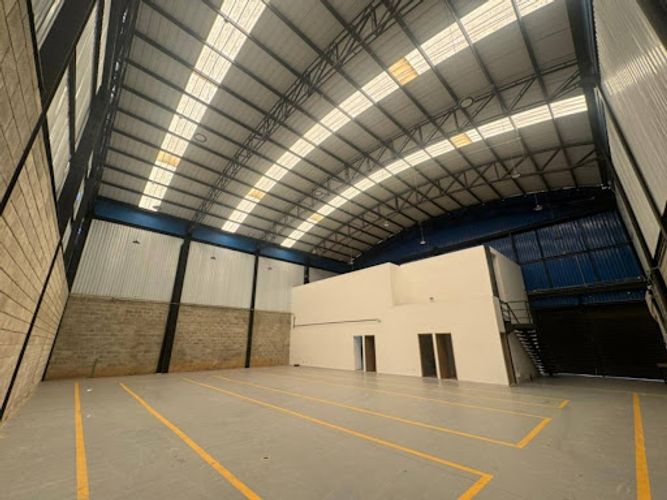 Bodega en arriendo en Las Cabañas, Marinilla, 400 m² · foto 2 de 18