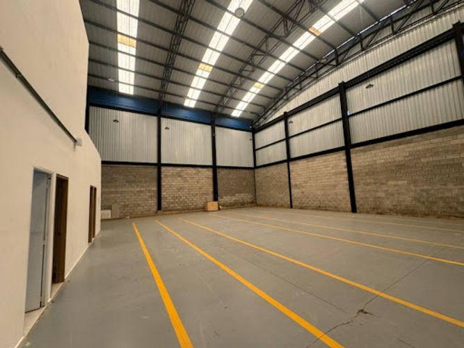 Bodega en arriendo en Las Cabañas, Marinilla, 400 m² · foto 4 de 18