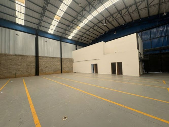 Bodega en arriendo en Las Cabañas, Marinilla, 400 m² · foto 5 de 18