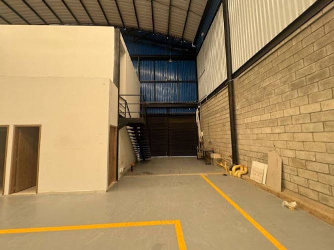 Bodega en arriendo en Las Cabañas, Marinilla, 400 m² · foto 6 de 18