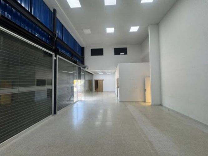 Bodega en arriendo en Las Cabañas, Marinilla, 400 m² · foto 7 de 18