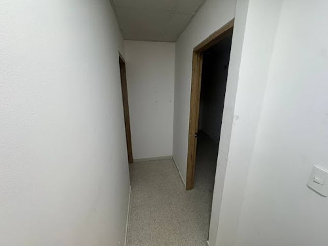 Bodega en arriendo en Las Cabañas, Marinilla, 400 m² · foto 17 de 18