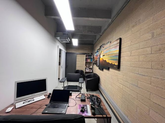 Oficina en venta en La Aguacatala, Medellín, 60 m² · foto 7 de 9