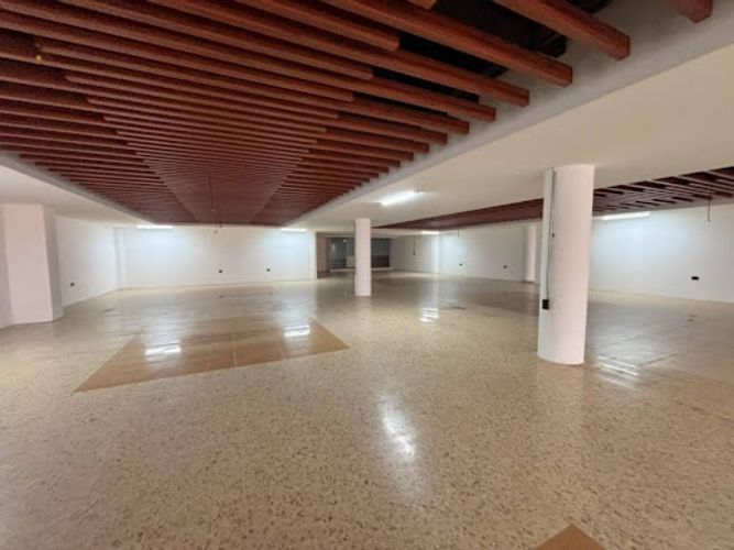Local en arriendo en Centro, Rionegro, 590 m² · foto 4 de 10