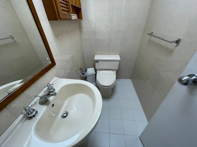 Oficina en arriendo en El Chagualo, Medellín, 350 m² · foto 16 de 19