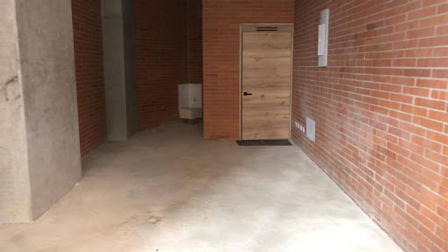 Local en arriendo en Laureles, Medellín, 35 m² · foto 2 de 4
